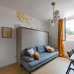 公寓 Golden - View & Provencal Charm *