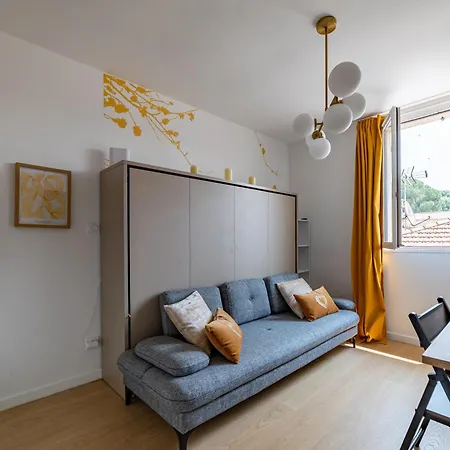 Apartment Golden - View & Provencal Charm *
