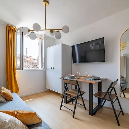 Apartment Golden - View & Provencal Charm Nimes